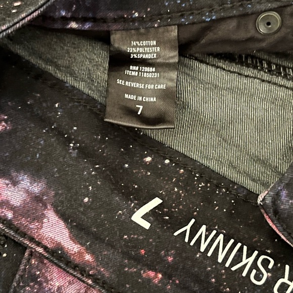 Hot Topic Denim Galaxy Jeans - Picture 5 of 8